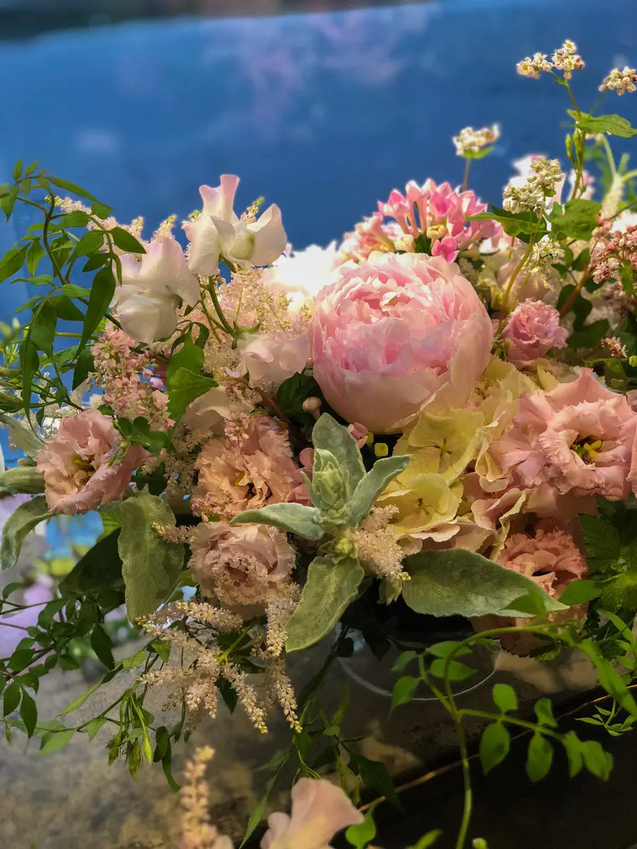 flower-arrangement-marie-antoinette-bouquet-22