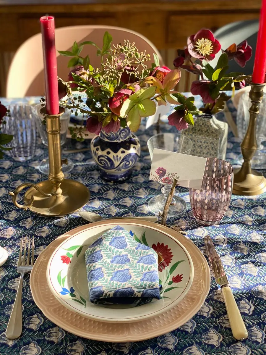 dresser une table de printemps