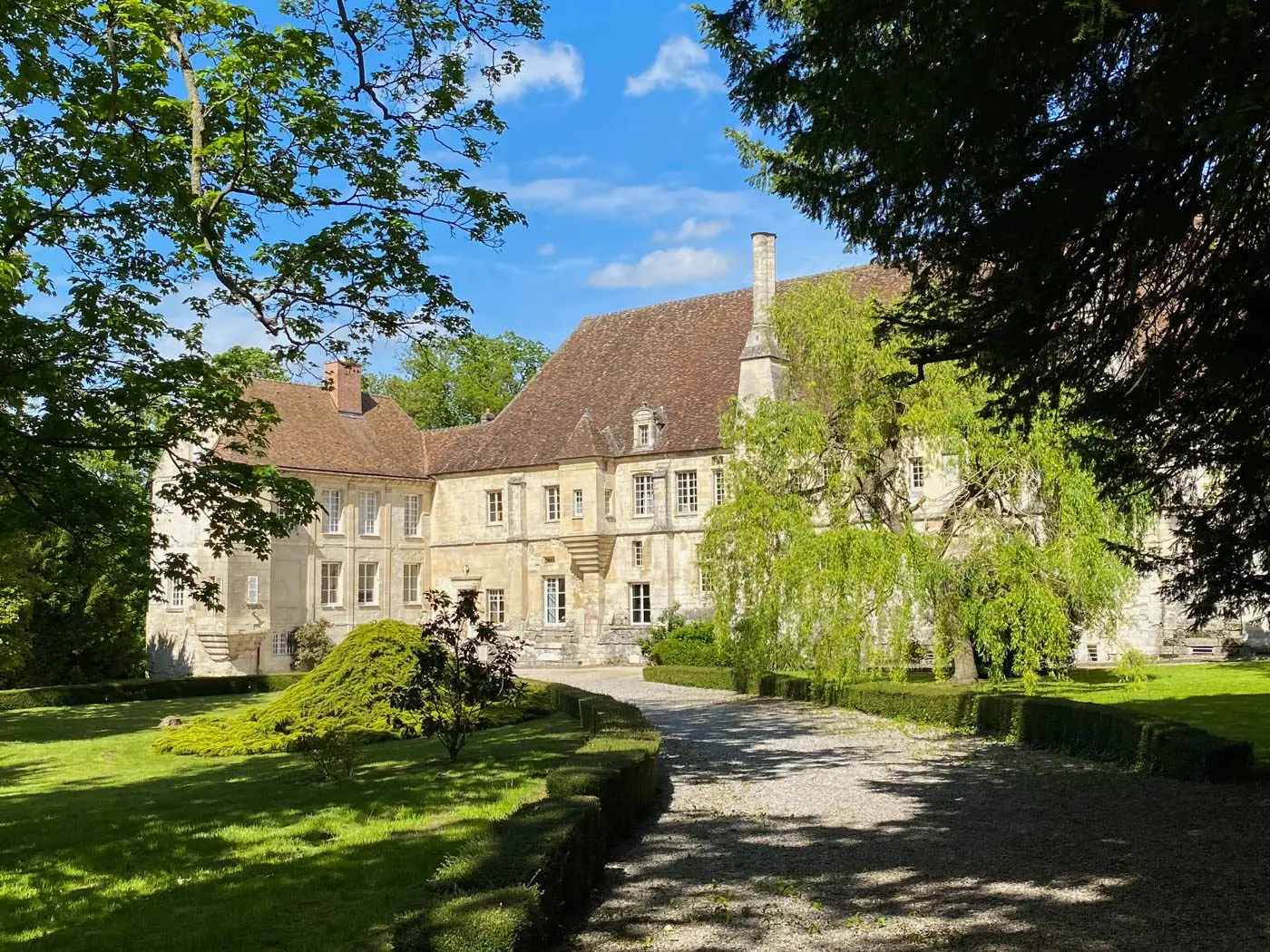 patrimoine français abbaye royale du moncel-42