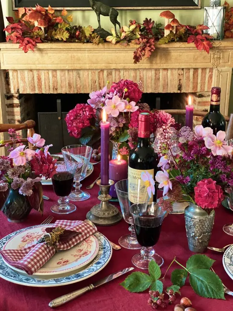 dresser une table pour célébrer les vendanges-48