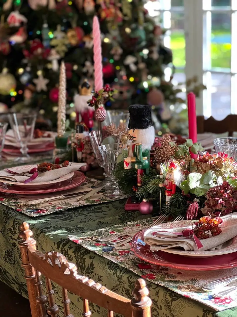 table de Noël Casse-Noisette Nutcracker Christmas tablescape-31