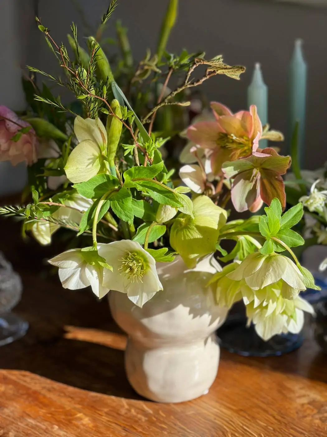 DIY bouquet hellebores-18