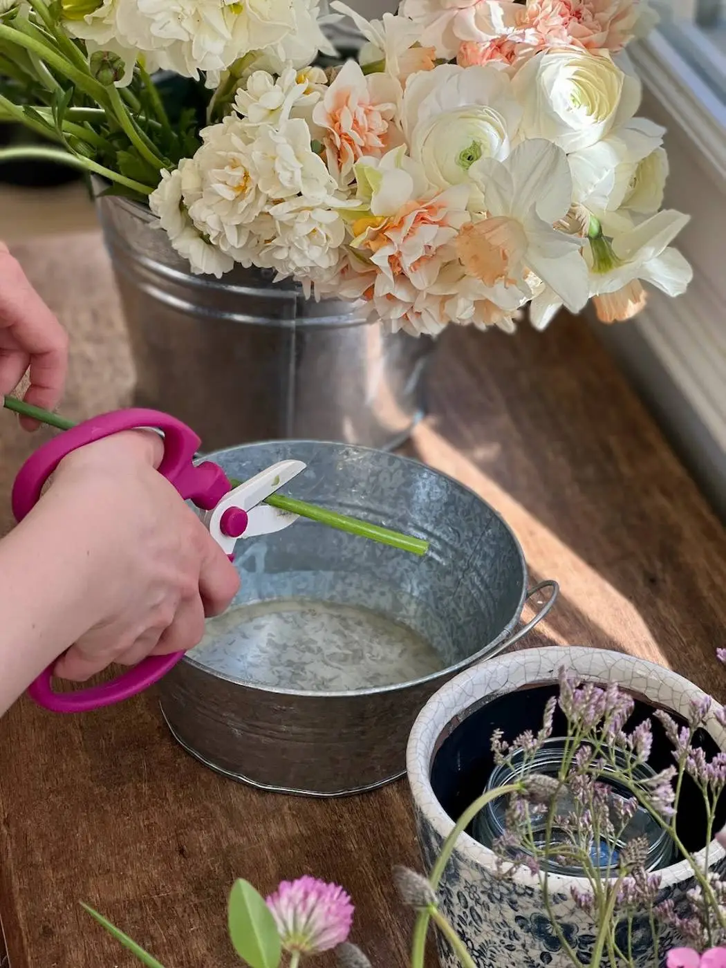 art floral DIY bouquet printemps spring arrangement-37