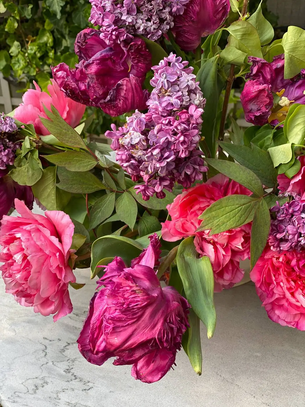 bouquet lilas tulipes pivoines-4