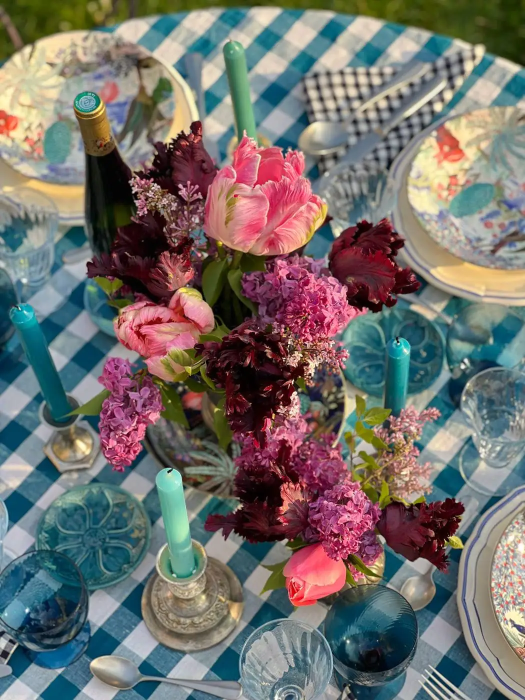 tulip tablescape table jardin du palais pierre frey-23