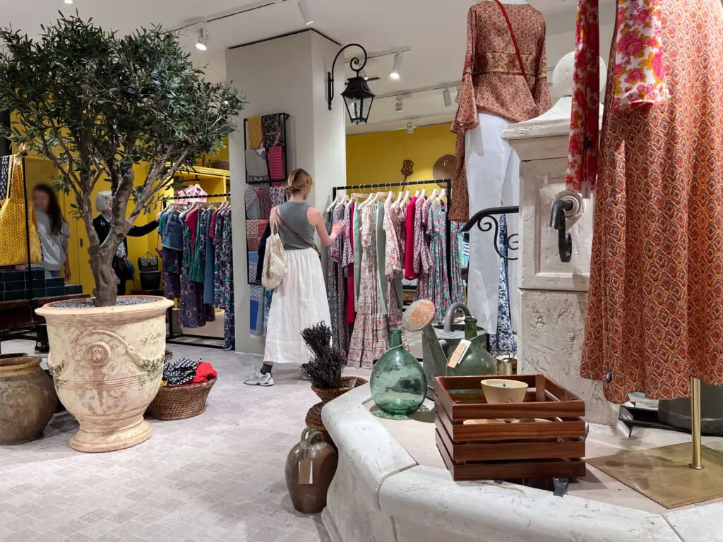 Tous Fadas expo Le Bon Marché exhibition-10