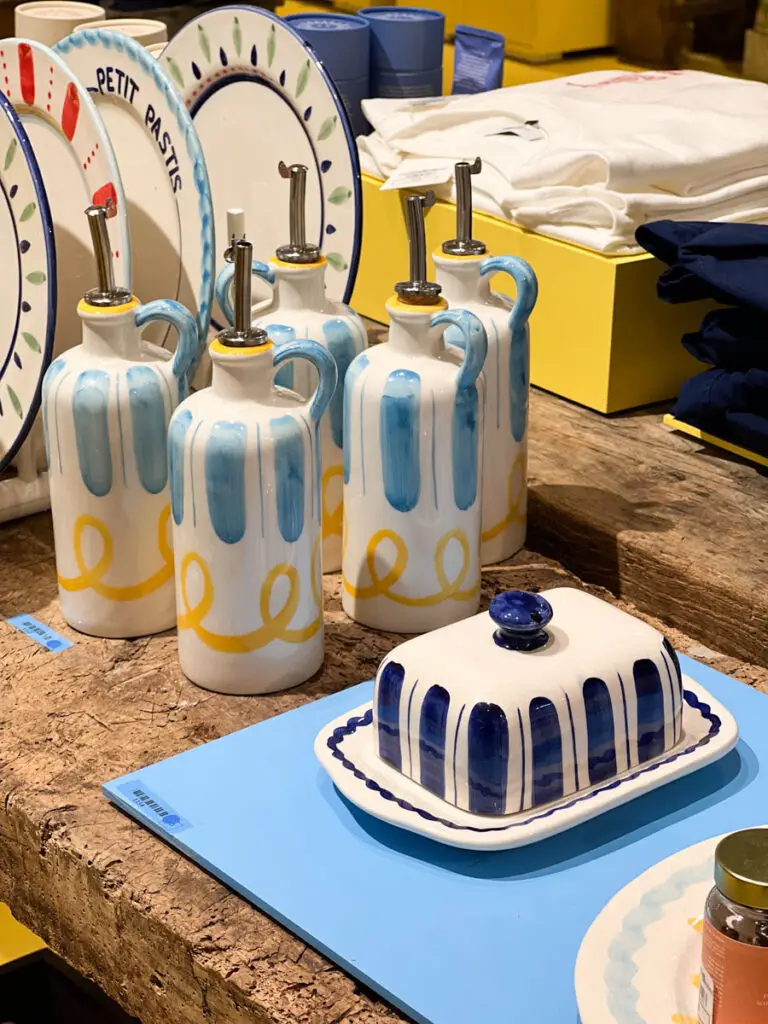 exposition tous fadas le bon marché-60