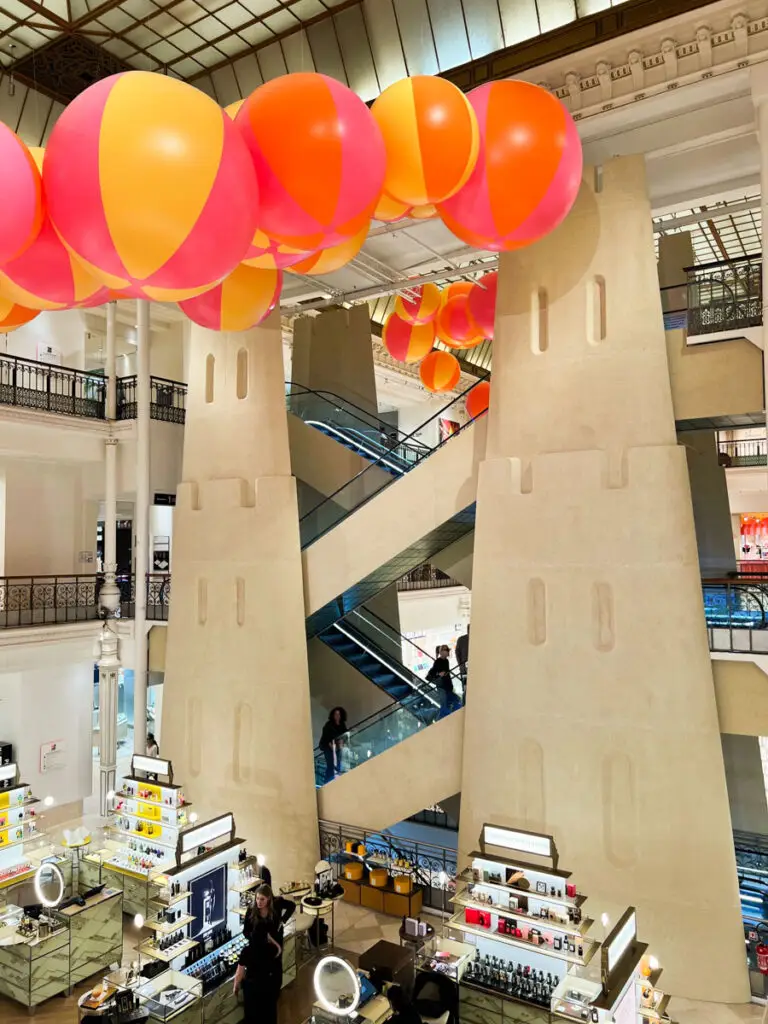 pop up tout beau et tout bronzé Le Bon Marché-21