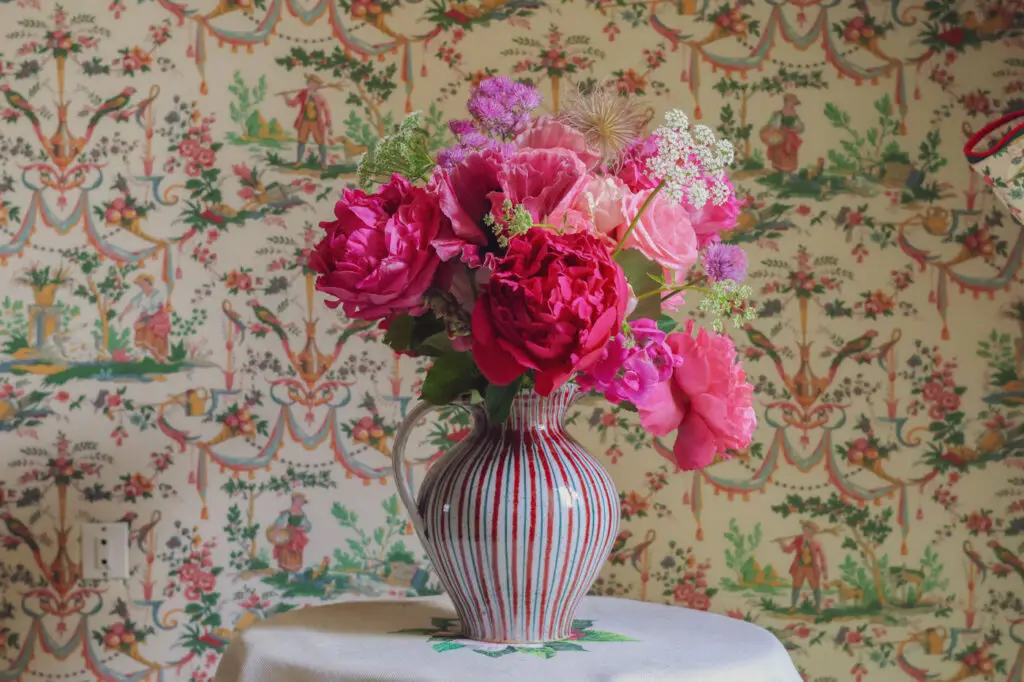 bouquet roses pivoines pavots-35