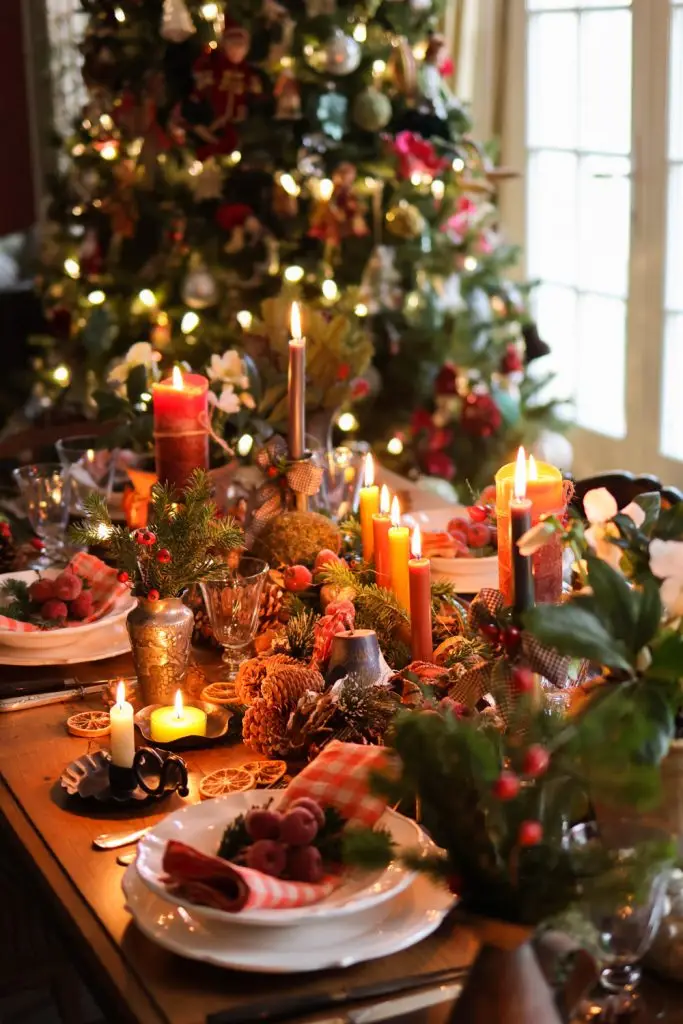 Old fashioned Christmas table Table de fêtes Un Noël d'Antan
